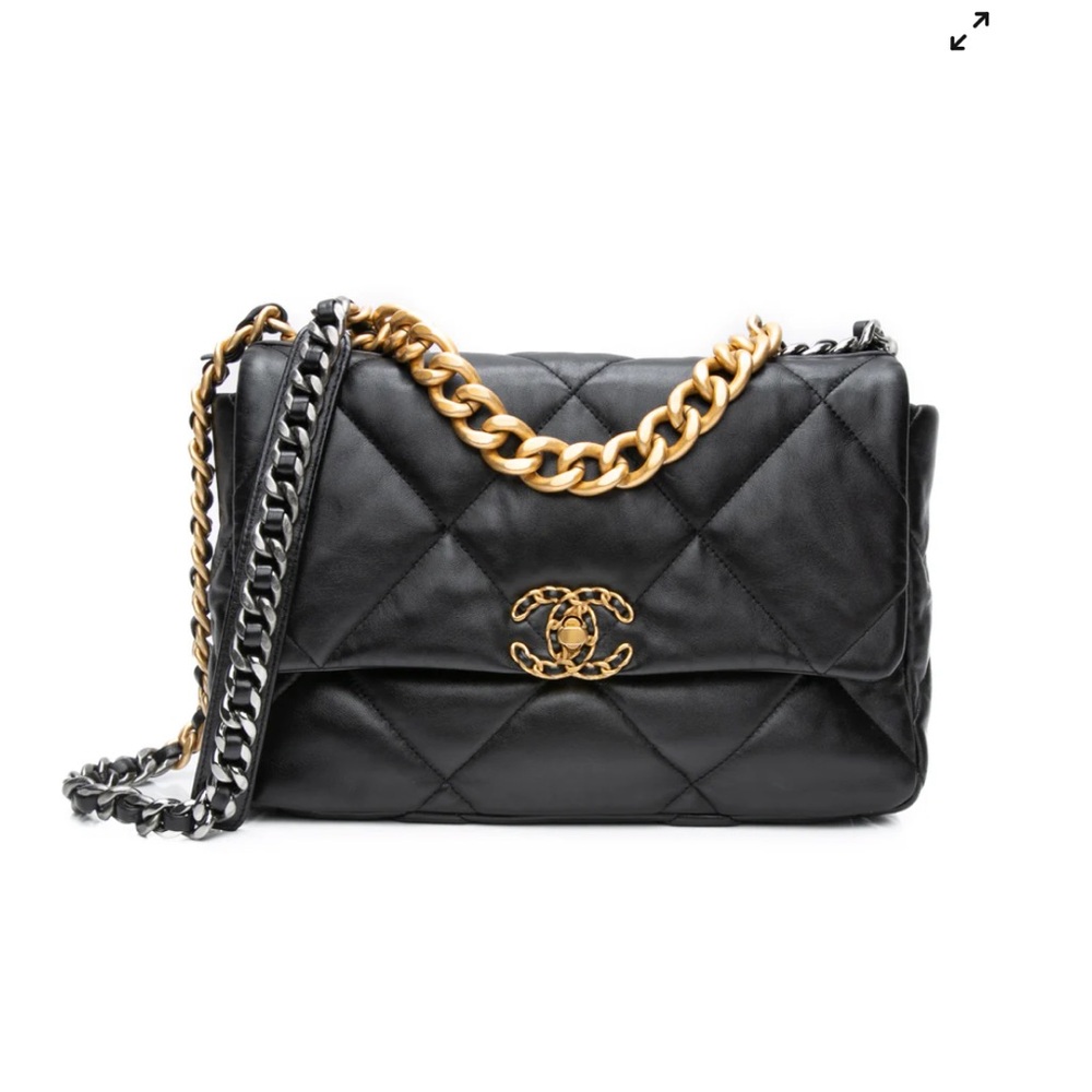 Chanel 19 Medium Bag
